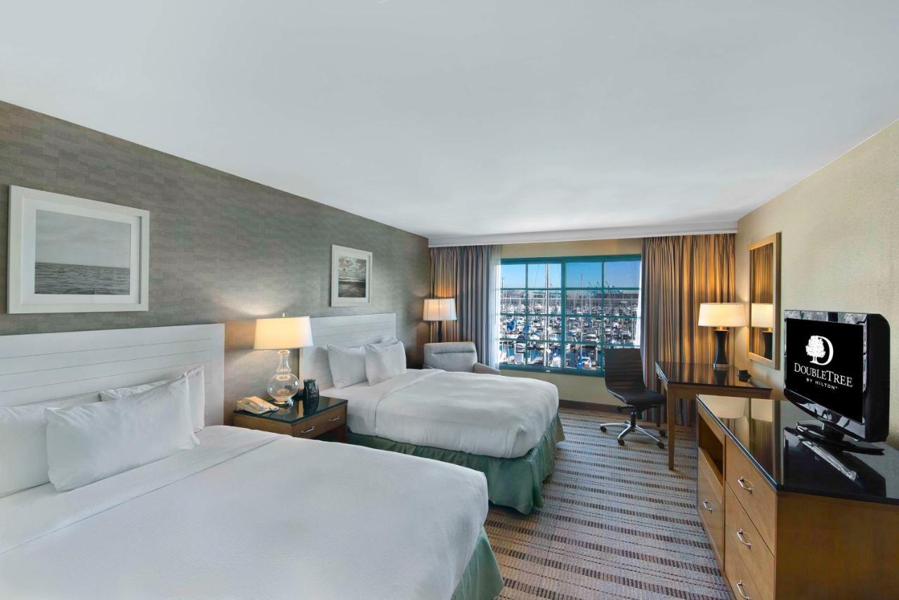 Doubletree By Hilton San Pedro Hotel Long Beach Exterior photo