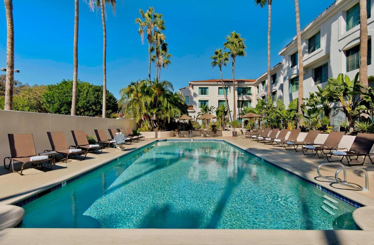Doubletree By Hilton San Pedro Hotel Long Beach Exterior photo