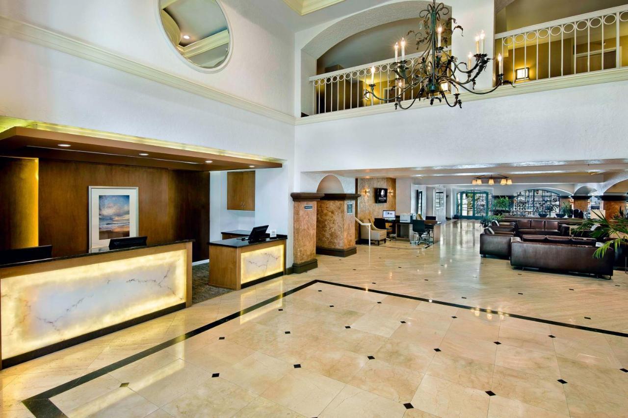 Doubletree By Hilton San Pedro Hotel Long Beach Exterior photo
